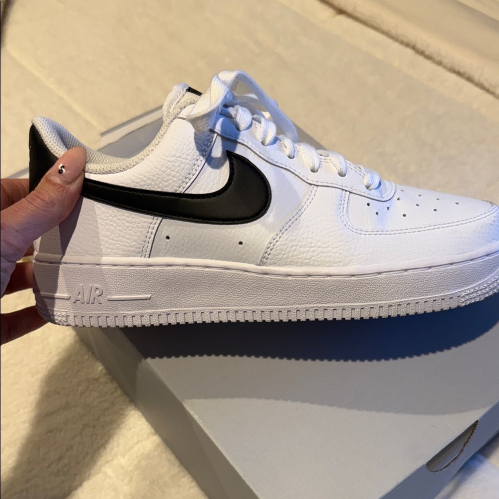 Nike Air Force 1 White Black Sneakers